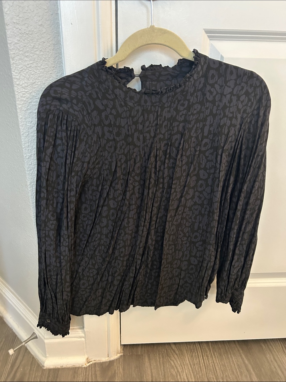 Rails Black Animal-Print Ruffle-Neck Long Sleeve Blouse